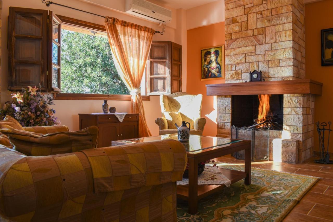 קלמאטה Amber Seaview Villa By The Olive Groves מראה חיצוני תמונה