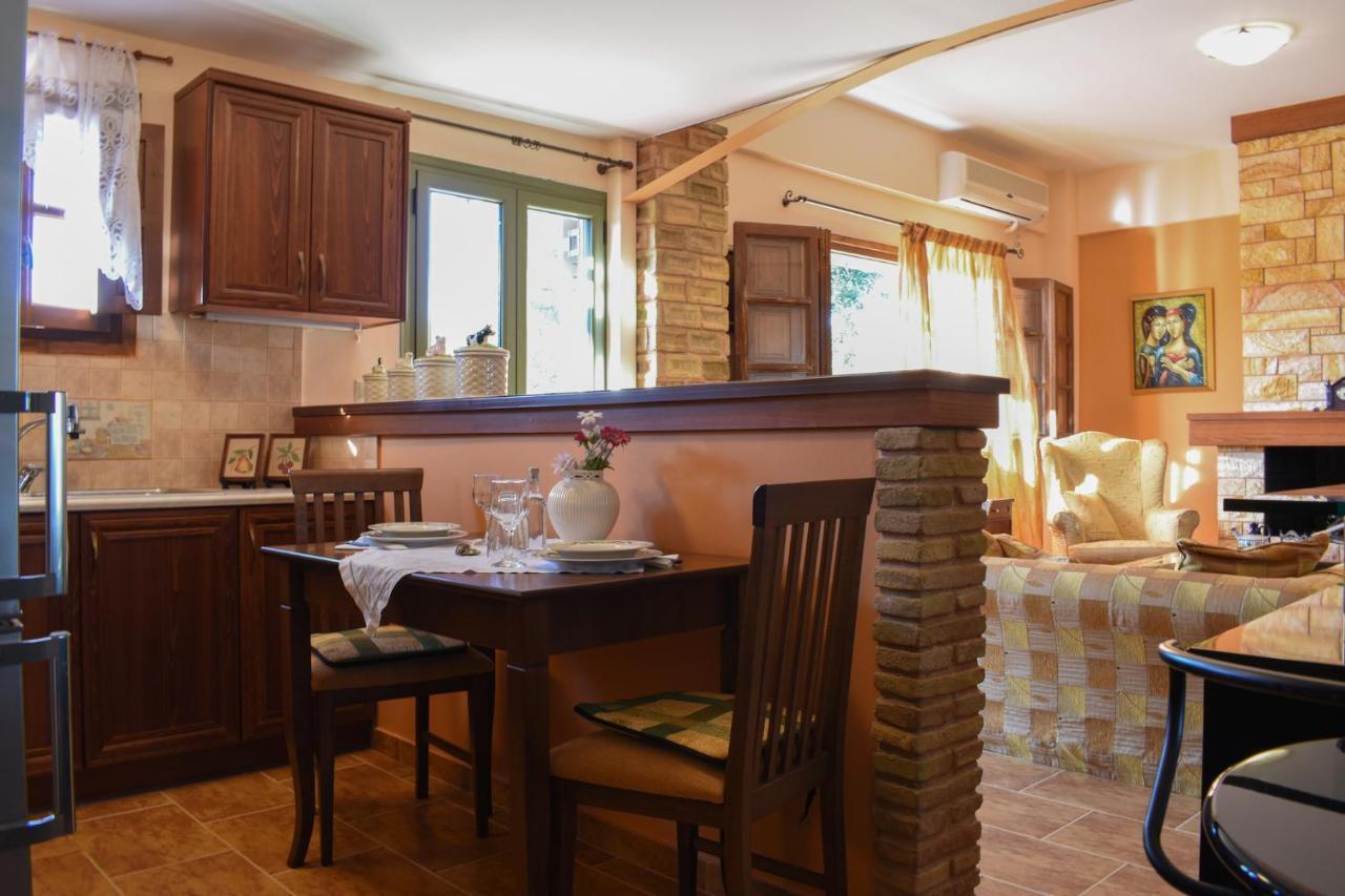 קלמאטה Amber Seaview Villa By The Olive Groves מראה חיצוני תמונה